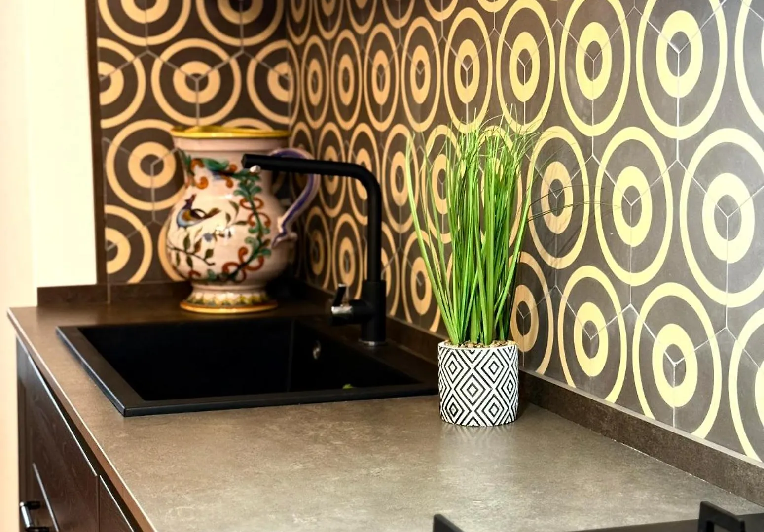 Luxury Apartment Palazzo Vannucci Palermo 0*,  Italy