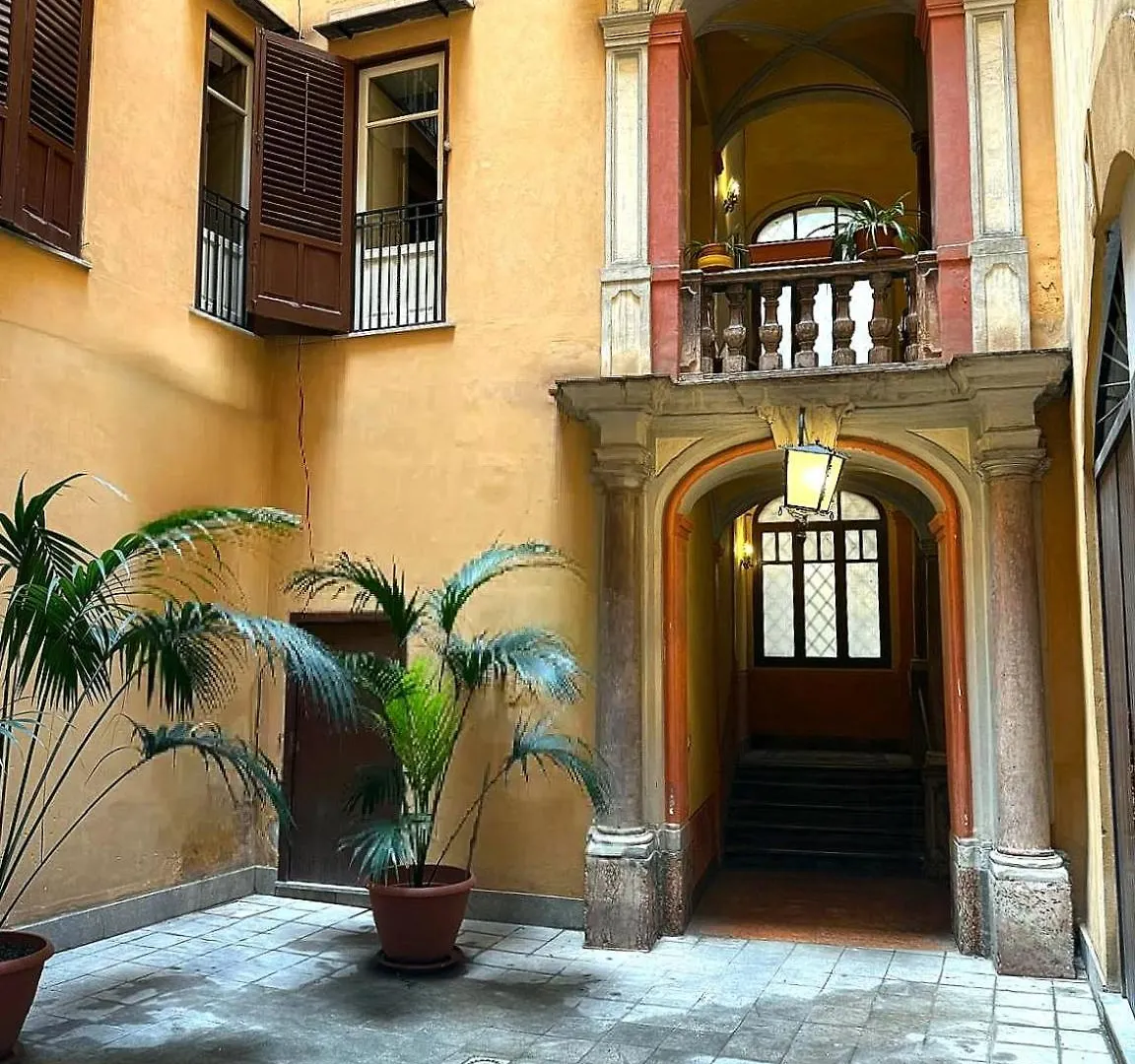 Luxury Apartment Palazzo Vannucci Palermo 0*,